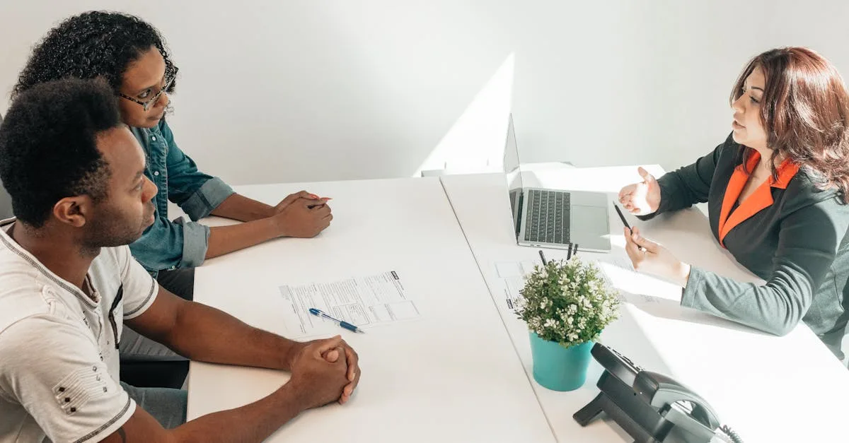 découvrez comment les robo-advisors peuvent optimiser vos investissements grâce à des conseils automatisés et personnalisés, accessibles à tous.